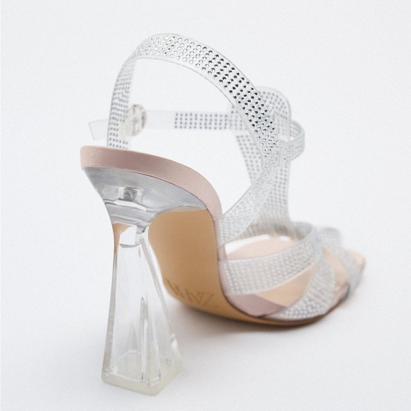 NWT Zara Vinyl Heeled Cage Sandals - Picture 3 of 6